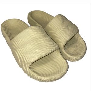 ADILETTE 22 ADIDAS SLIDES